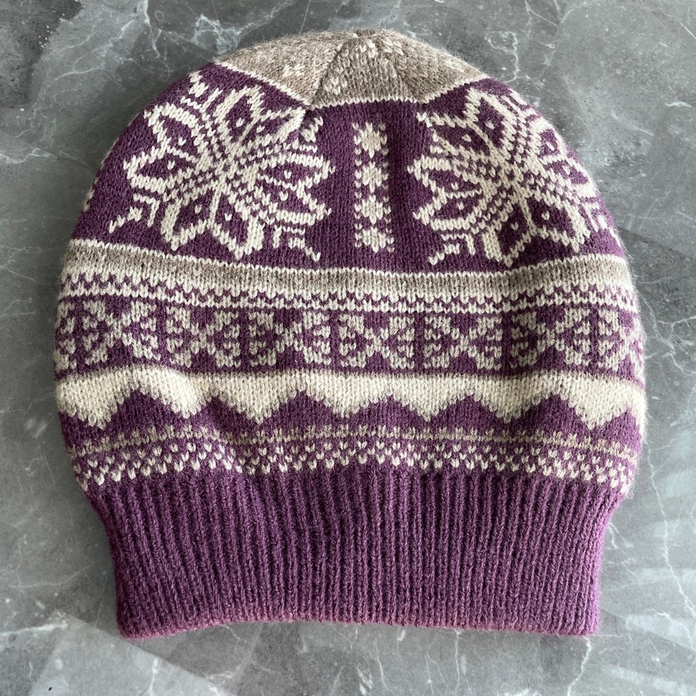 Muk Luks Reversible Hat Ugly Christmas Sweater Beanie Winter Ski Beanie
